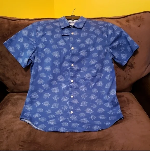 Nautica Classic Fit‎ Blue Sail Fish Print Button Up